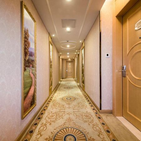 Vienna 3 Best Hotel Guangzhou Guangzhou Tower Dış mekan fotoğraf